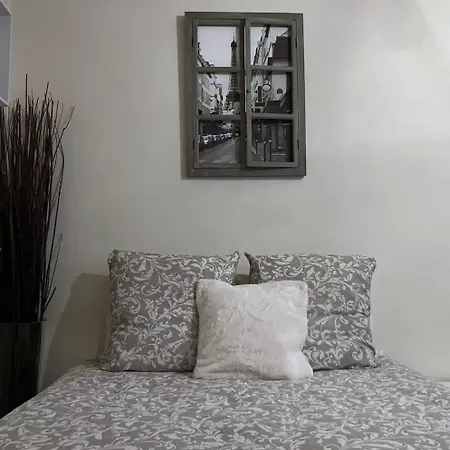 Parisian Village Eiffel Tower Apartment *
